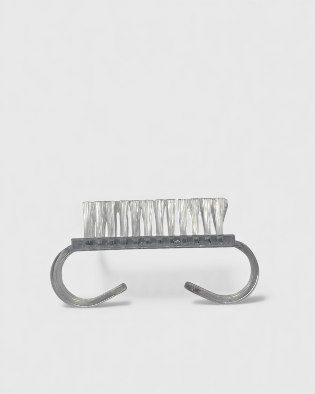 Cepillo Polvo Uñas Plata | Limpieza Profesional Precisa y Resistente - Nails Design by Ani Ortiz Cepillo Polvo Uñas Plata Con Cerdas Duras Para Limpieza Profesional